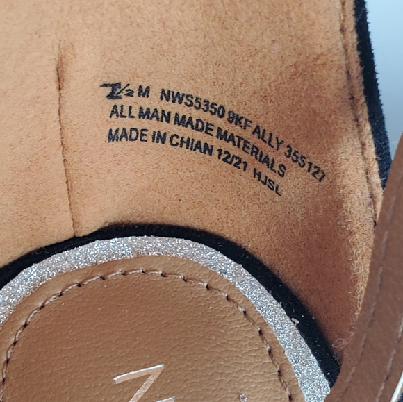 Nine West Girl's Dressy Rhinestone Heels Size 2.5 Black - Picture 5 of 15